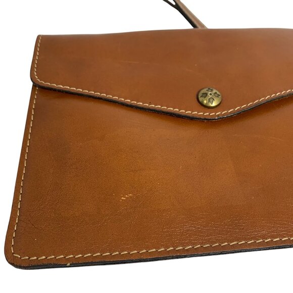 PATRICIA NASH Heritage Tan Leather Snap Flap Envelope Clutch Wristlet Flaw - Picture 8 of 8